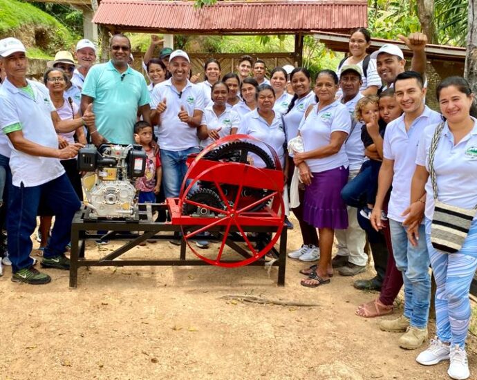 En Dibulla se entrega trapiche al sector panelero, Fortaleciendo el Emprendimiento de mujeres cabeza de familia